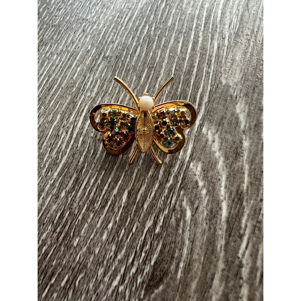 Unbranded Vintage Butterfly Brooch Women OS Gold Rhinestone Faux Pearl Pin
